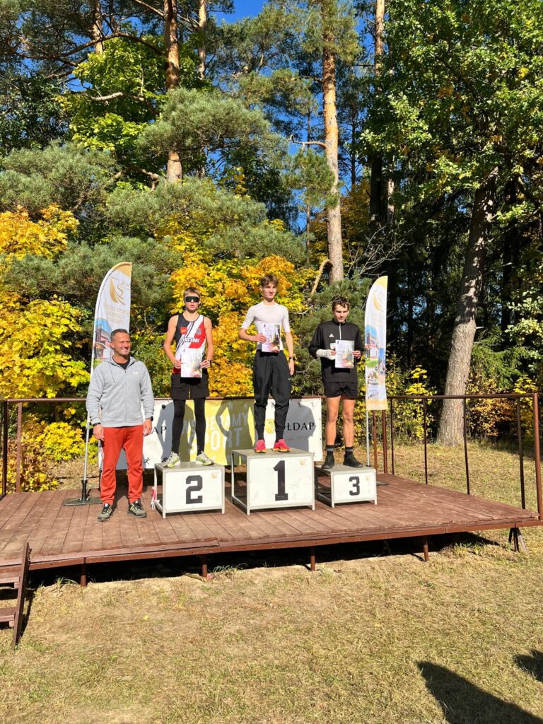 Nasi uczniowie znowu na podium Nasi uczniowie znowu na podium