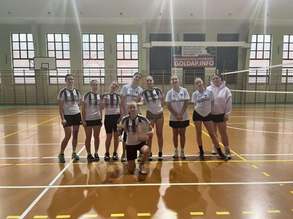 Mistrzostwa Powiatu Gołdapskiego w Piłce Siatkowej Dziewcząt Mistrzostwa Powiatu Gołdapskiego w Piłce Siatkowej Dziewcząt